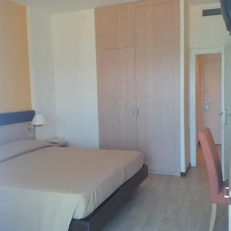 Astor 3*